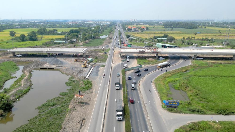 cao tốc tphcm mộc bài